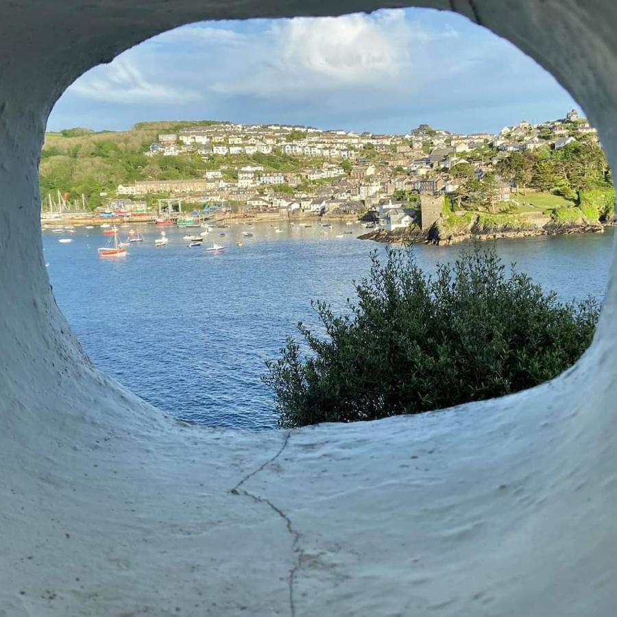 Newly Refurbished 2Nd Floor Apartment Lil Nauti Fowey Exteriör bild